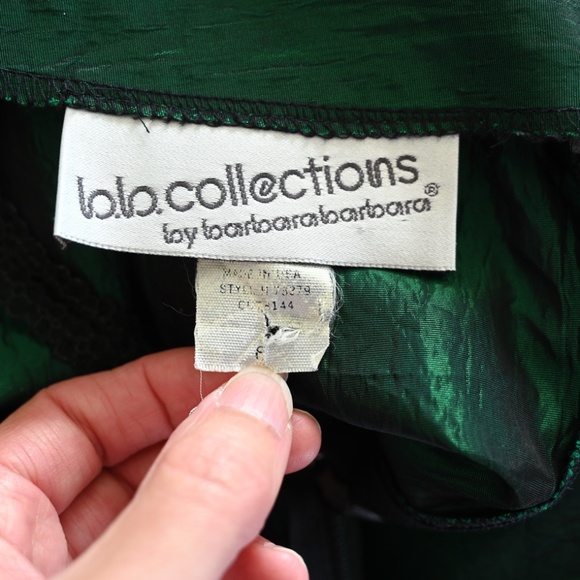 1980s B.B. Collections by BarbaraBarbara Iridescent Shimmery Green Disco Skirt - Picture 10 of 12